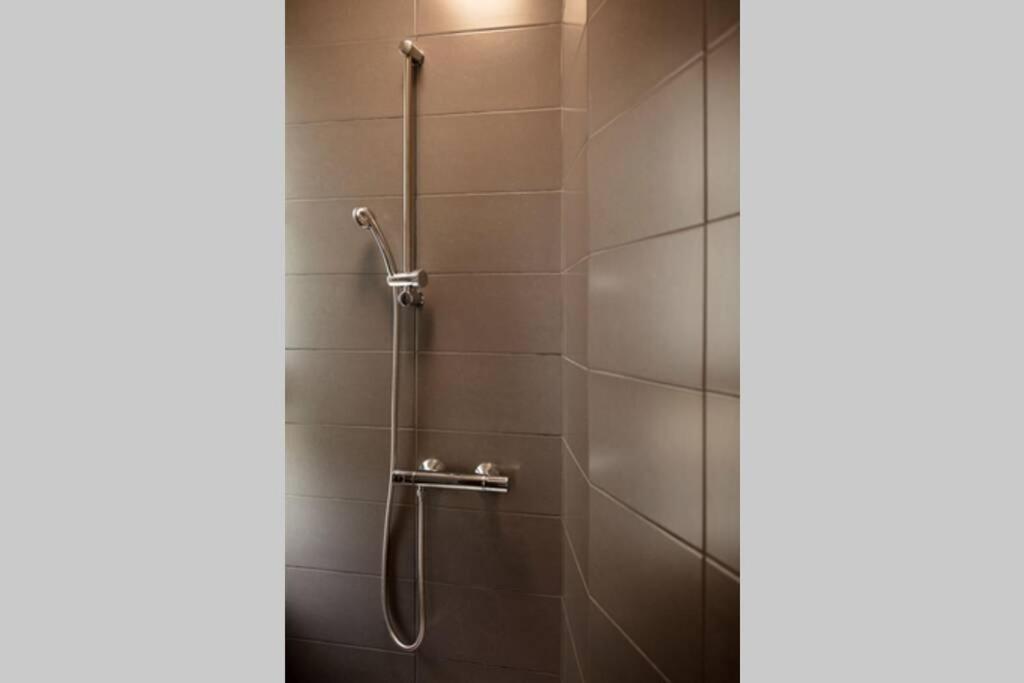 Coeur De Ville Enghien Les Bains - 2 Pieces Lumineux Et Chaleureux - 15 Min De Paris エクステリア 写真